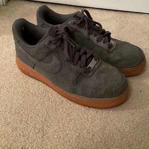 Grey size 9 Nike Air Force sneakers